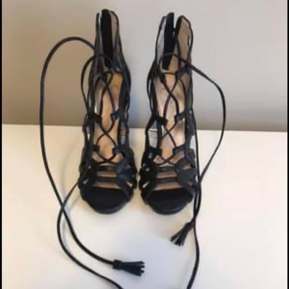 Jessica Simpson Racine Heels - Picture 2 of 6